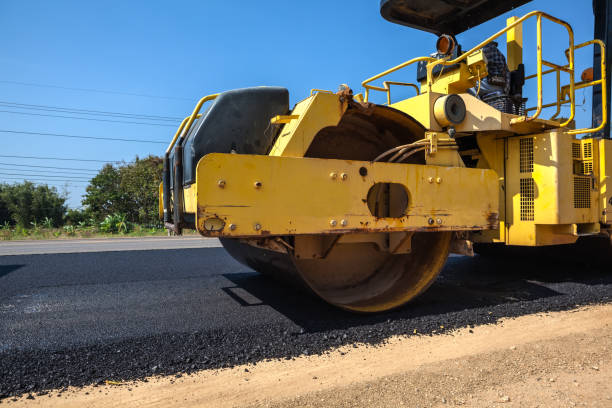 Best Professional Driveway Pavers  in Chalfant, CA